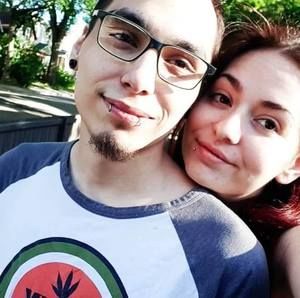 Meet your Posher, Leah